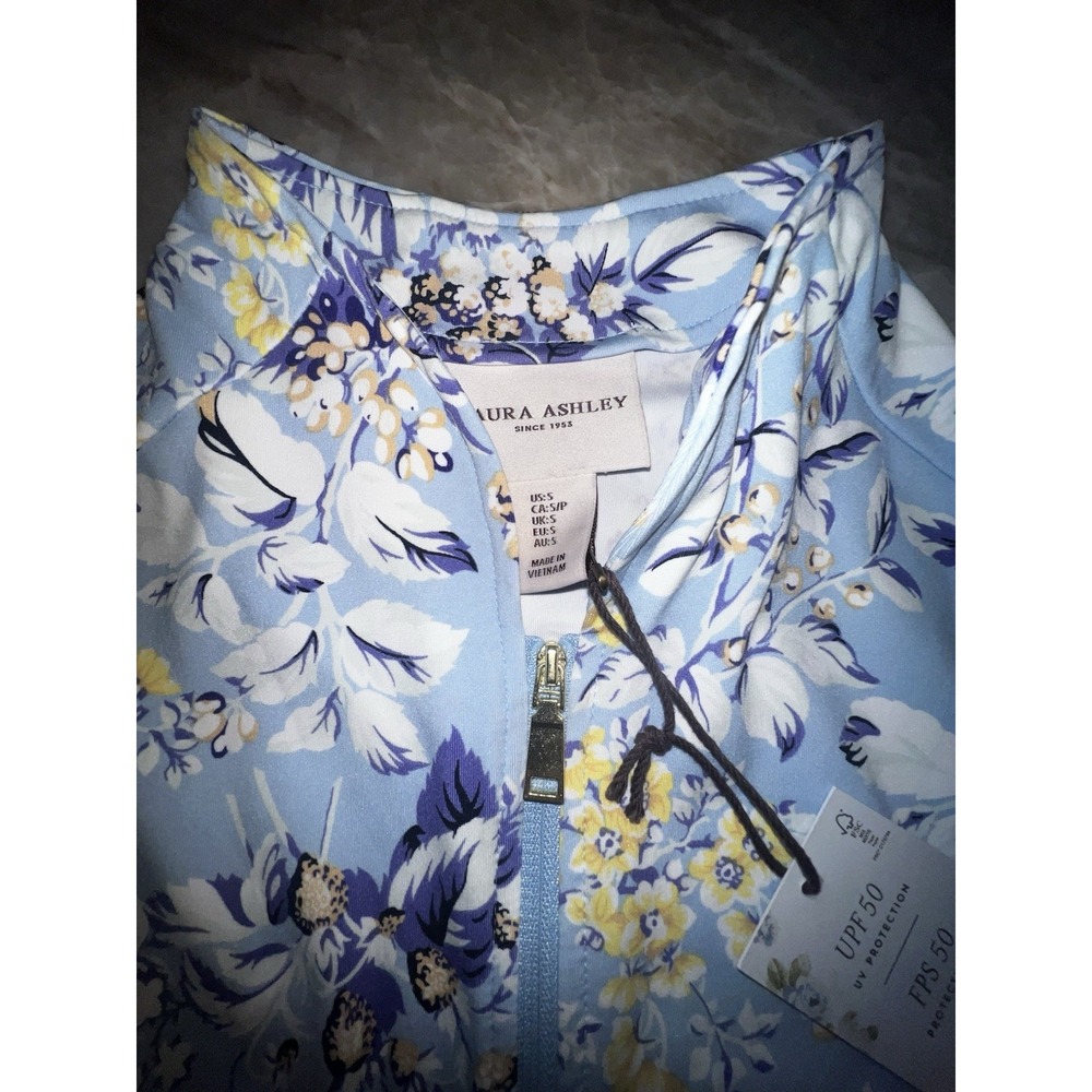 Laura Ashley Purple Full Zip Floral Design UPF 50 UV protection SZ S NWT - Picture 2 of 7